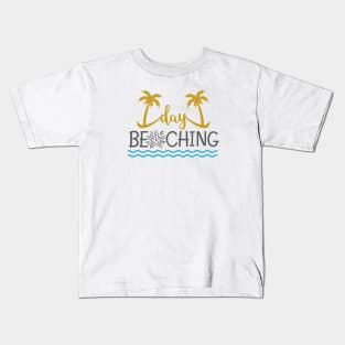 Day beaching Kids T-Shirt